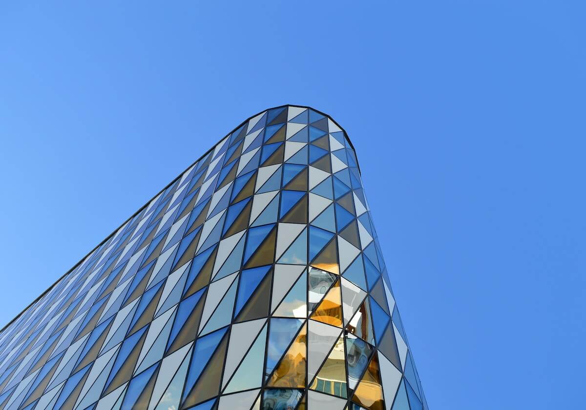 开云-他值得！赛后老特拉福德现场球迷高唱：再留一年，卡塞米罗